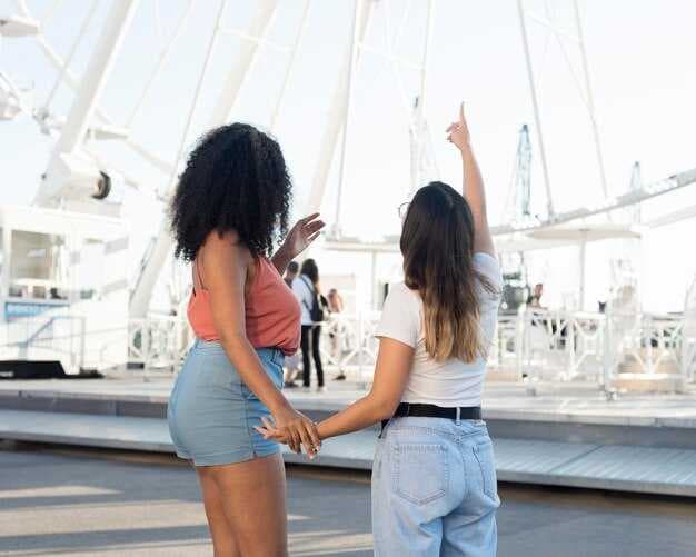 Bahamas Cruise vs Caribbean Cruise - Which One Is Right For You