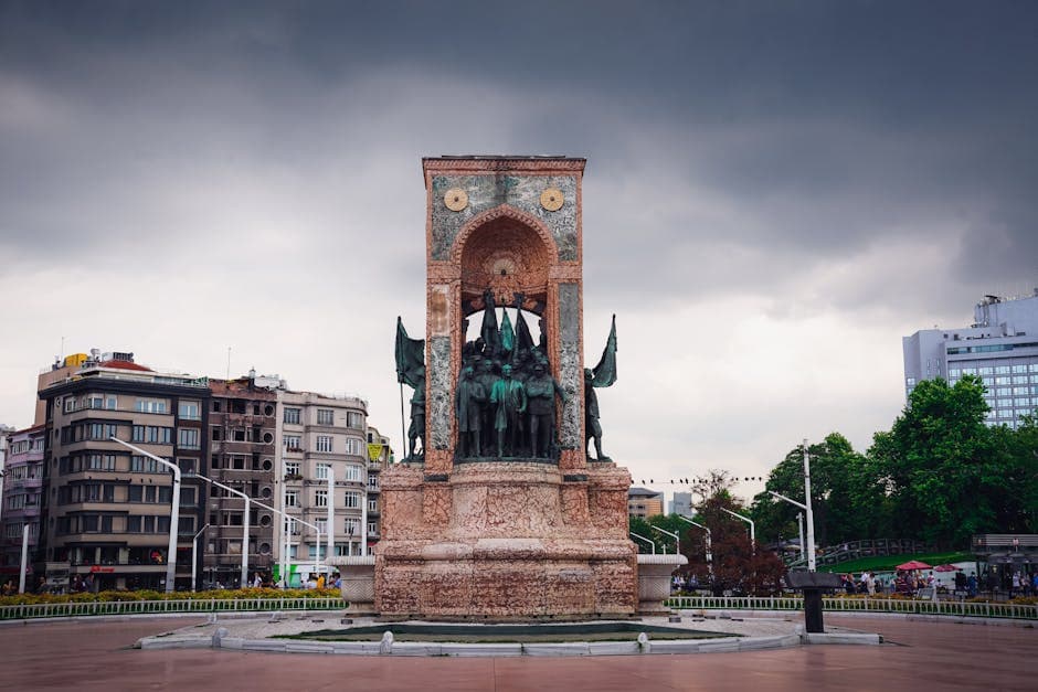 Istanbul Airport to Taksim: Transfer Deals from €12 & Free Cancellation