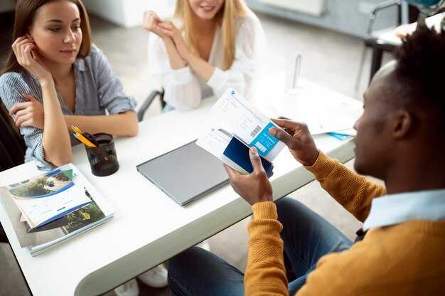 American AAdvantage: Earning, redeeming, and partner awards for US trips