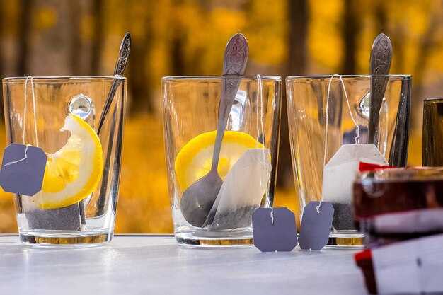 Practical Cocktails and Mocktails for Every Beach Club Visit