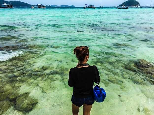 Coral Bay – My Beach Paradise – A Travel Guide to Sun and Snorkeling