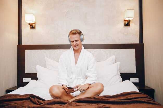 How to Get Elite Status Benefits for More Than One Hotel Room