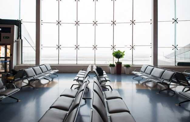Miami International Airport Lounges – Options and Terminal-by-Terminal Locations
