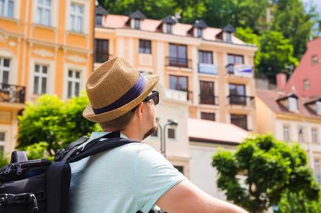 Sound levels, room size, and bed types: what to check before booking