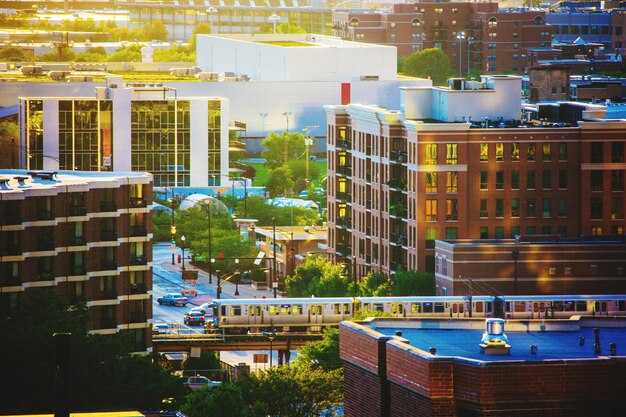 Where to Stay in New Orleans – Best Neighborhoods, Hotels & Tips